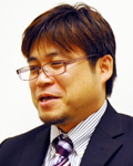 小島氏