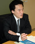 永井 一美氏
