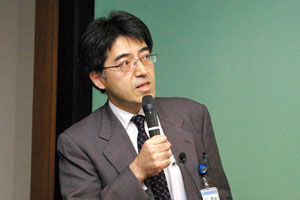 TOMOYO Linux Nightで講演する原田氏