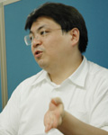 石塚康志氏