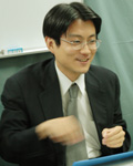 白岩 次郎氏