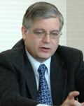 Daniel氏