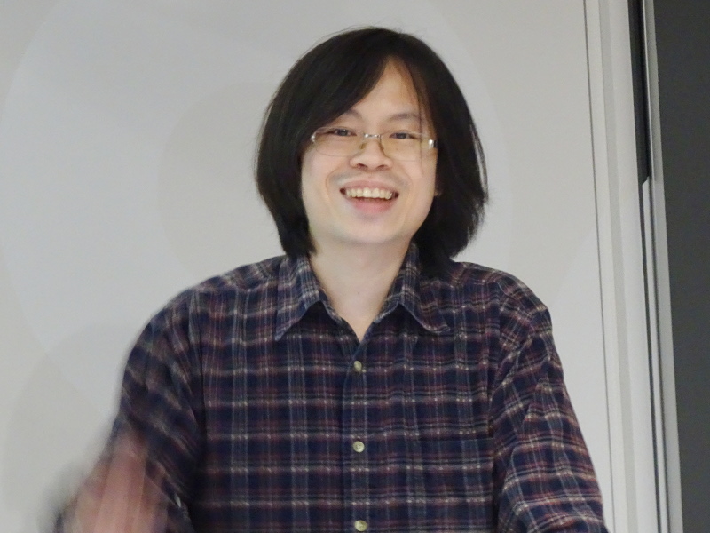 張正一氏