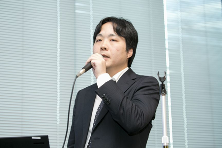 末森俊博氏